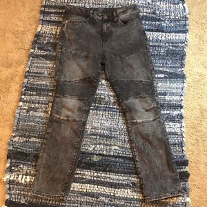 Biker boy ripples jeans